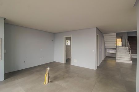 Casa de condomínio à venda com 286m², 4 quartos e 4 vagas Casa de condomínio à venda com 286m², 4 quartos e 4 vagasSala/Cozinha