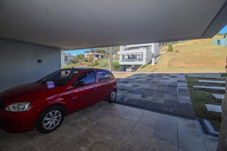 Casa de condomínio à venda com 286m², 4 quartos e 4 vagas Casa de condomínio à venda com 286m², 4 quartos e 4 vagasFachada/Garagem