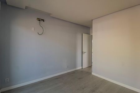 Casa de condomínio à venda com 286m², 4 quartos e 4 vagas Casa de condomínio à venda com 286m², 4 quartos e 4 vagasSuite 3