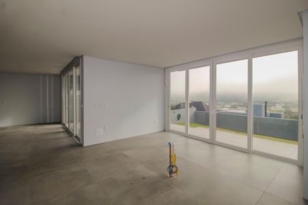 Casa de condomínio à venda com 286m², 4 quartos e 4 vagas Casa de condomínio à venda com 286m², 4 quartos e 4 vagasSala/Cozinha