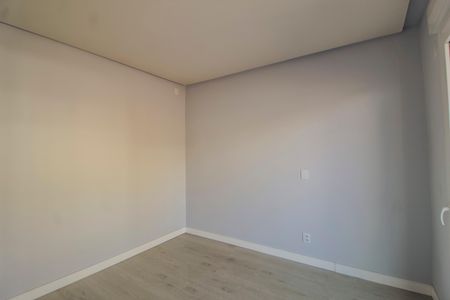 Casa de condomínio à venda com 286m², 4 quartos e 4 vagas Casa de condomínio à venda com 286m², 4 quartos e 4 vagasSuite 3