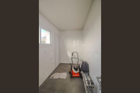 Casa de condomínio à venda com 286m², 4 quartos e 4 vagas Casa de condomínio à venda com 286m², 4 quartos e 4 vagasÁrea de Serviço