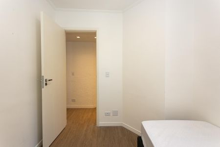Apartamento à venda com 74m², 3 quartos e 3 vagas Apartamento à venda com 74m², 3 quartos e 3 vagasQuarto 2