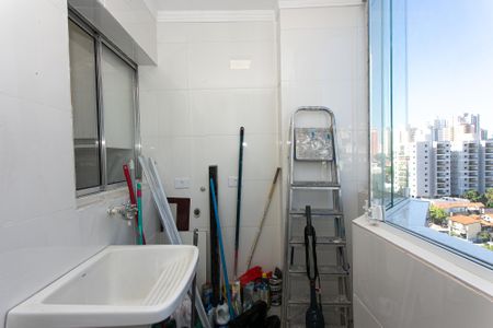 Apartamento à venda com 74m², 3 quartos e 3 vagas Apartamento à venda com 74m², 3 quartos e 3 vagasÁrea de Serviço