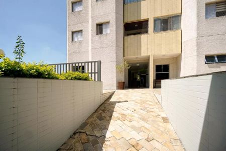 Apartamento à venda com 74m², 3 quartos e 3 vagas Apartamento à venda com 74m², 3 quartos e 3 vagasÁrea comum