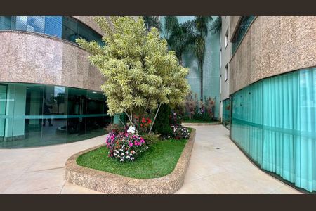 Apartamento à venda com 130m², 4 quartos e 3 vagas Apartamento à venda com 130m², 4 quartos e 3 vagasÁrea comum