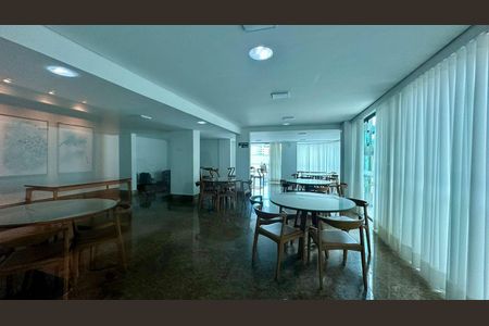 Apartamento à venda com 130m², 4 quartos e 3 vagas