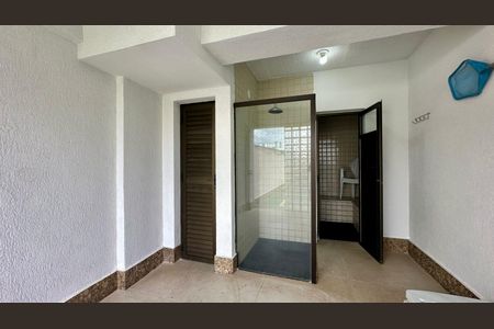 Apartamento à venda com 130m², 4 quartos e 3 vagas Apartamento à venda com 130m², 4 quartos e 3 vagasÁrea comum