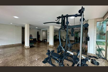 Apartamento à venda com 130m², 4 quartos e 3 vagas Apartamento à venda com 130m², 4 quartos e 3 vagasÁrea comum