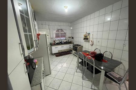 Casa à venda com 2 quartos, 100m² em Vila Buenos Aires, São Paulo