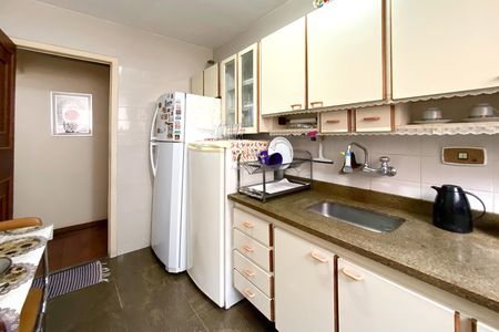 Apartamento à venda com 148m², 4 quartos e 3 vagasCozinha