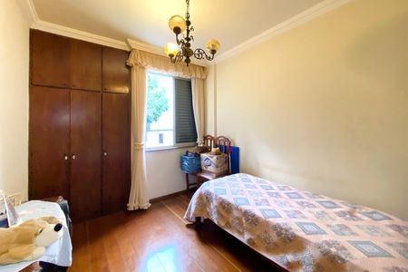 Apartamento à venda com 148m², 4 quartos e 3 vagasQuarto 2