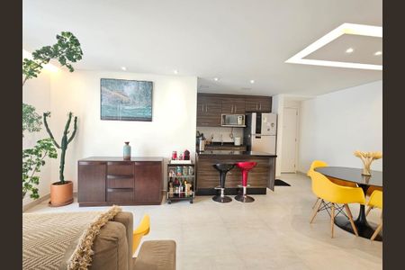 Foto 13 de apartamento à venda com 3 quartos, 98m² em Vila Polopoli, São Paulo