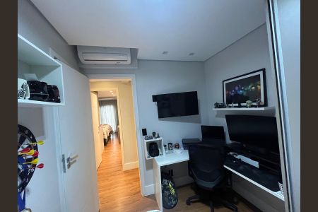 Apartamento à venda com 165m², 3 quartos e 2 vagasQuarto 2