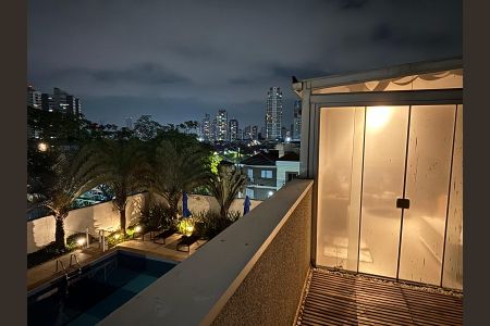 Apartamento à venda com 165m², 3 quartos e 2 vagasVaranda