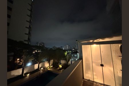 Apartamento à venda com 165m², 3 quartos e 2 vagasVaranda