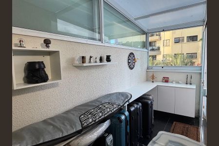 Apartamento à venda com 165m², 3 quartos e 2 vagasDéposito