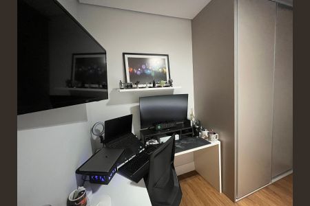 Apartamento à venda com 165m², 3 quartos e 2 vagasQuarto 2