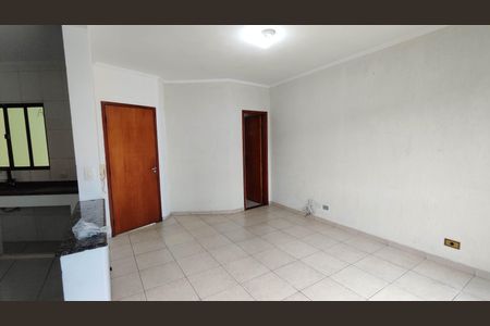 Casa de condomínio para alugar com 170m², 3 quartos e 2 vagas Casa de condomínio para alugar com 170m², 3 quartos e 2 vagasSala
