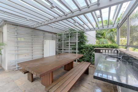 Studio para alugar com 33m², 1 quarto e 1 vaga Studio para alugar com 33m², 1 quarto e 1 vagaÁrea comum - Churrasqueira