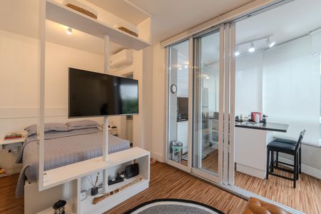 Studio para alugar com 33m², 1 quarto e 1 vaga Studio para alugar com 33m², 1 quarto e 1 vagaStudio