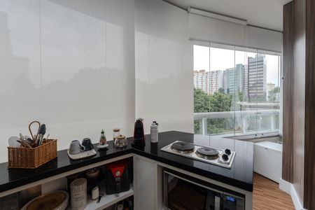 Studio para alugar com 33m², 1 quarto e 1 vaga Studio para alugar com 33m², 1 quarto e 1 vagaCozinha