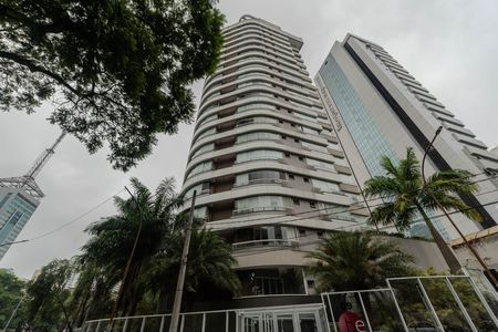 Studio para alugar com 33m², 1 quarto e 1 vaga Studio para alugar com 33m², 1 quarto e 1 vagaFachada