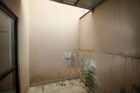 Casa de condomínio para alugar com 70m², 2 quartos e 1 vaga