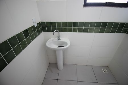 Casa de condomínio para alugar com 70m², 2 quartos e 1 vaga