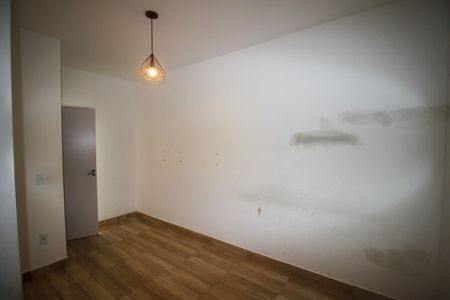 Casa de condomínio para alugar com 70m², 2 quartos e 1 vaga