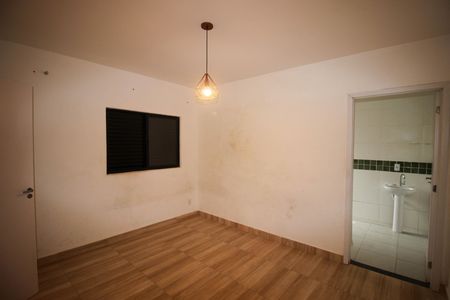 Casa de condomínio para alugar com 70m², 2 quartos e 1 vaga