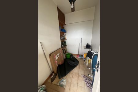 Apartamento à venda com 191m², 3 quartos e 2 vagasQuarto de serviço 1