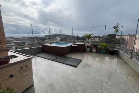 Apartamento à venda com 191m², 3 quartos e 2 vagasTerraço