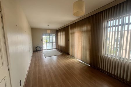 Sala de apartamento à venda com 3 quartos, 191m² em Tauá, Rio de Janeiro