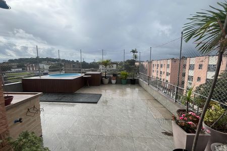 Apartamento à venda com 191m², 3 quartos e 2 vagasTerraço
