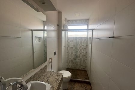 Apartamento à venda com 191m², 3 quartos e 2 vagasBanheiro social