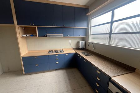 Apartamento à venda com 191m², 3 quartos e 2 vagasCozinha