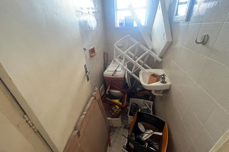 Apartamento à venda com 191m², 3 quartos e 2 vagasBanheiro de serviço