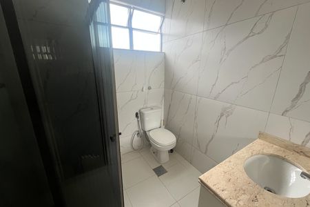 Apartamento à venda com 191m², 3 quartos e 2 vagasBanheiro da suite