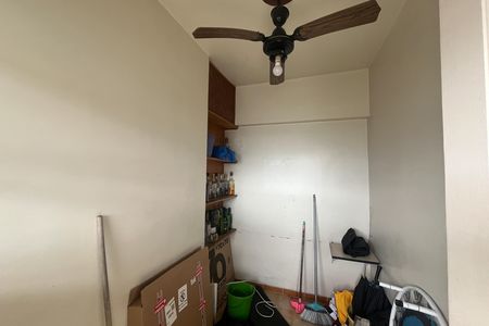 Apartamento à venda com 191m², 3 quartos e 2 vagasQuarto de serviço 1
