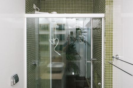Casa para alugar com 400m², 3 quartos e 2 vagasBanheiro da Suíte