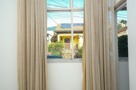 Casa para alugar com 400m², 3 quartos e 2 vagasEscritório