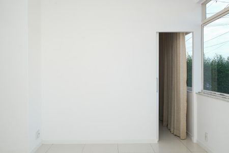 Sala de casa para alugar com 3 quartos, 400m² em Centro, Mesquita