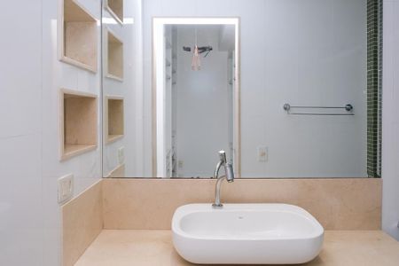 Casa para alugar com 400m², 3 quartos e 2 vagasBanheiro da Suíte