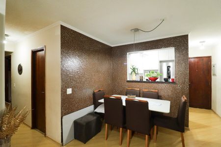 Apartamento para alugar com 72m², 2 quartos e 2 vagasSala