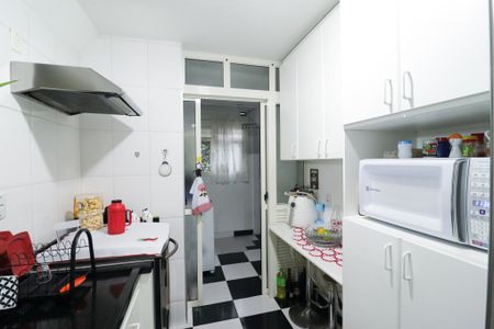 Apartamento para alugar com 72m², 2 quartos e 2 vagasCozinha e Área de Serviço