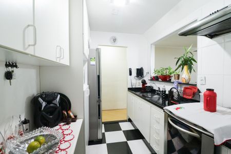 Apartamento para alugar com 72m², 2 quartos e 2 vagasCozinha e Área de Serviço