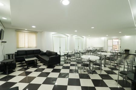 Apartamento para alugar com 72m², 2 quartos e 2 vagasSalão de Festas