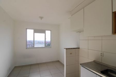 Apartamento para alugar com 34m², 2 quartos e sem vaga Apartamento para alugar com 34m², 2 quartos e sem vagaSala/Cozinha