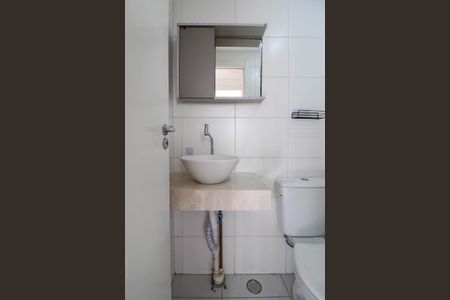 Apartamento para alugar com 34m², 2 quartos e sem vaga Apartamento para alugar com 34m², 2 quartos e sem vagaBanheiro